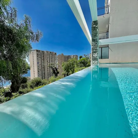 New With Infinite Pool Monaco Holiday home